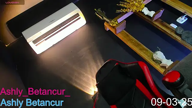 AshlyBetancurX online show from 03.09.25