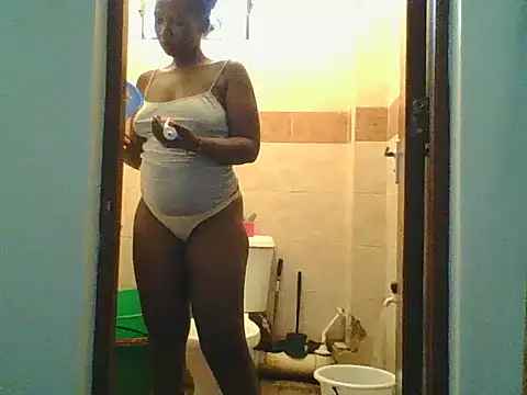 CuteJ online show from 02.04.25