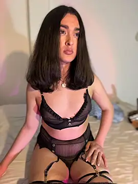 MiahWindsor online show from 12.05.25