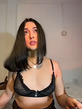 Snapshot of MiahWindsor chatting on 02.12.26 MiahWindsor online show from 02.12.26