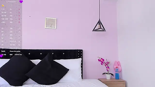 CeliWoods online show from 01.30.25