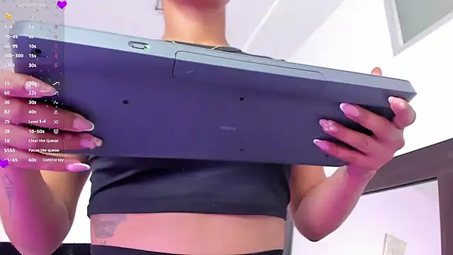 CeliWoods online show from 02.09.25