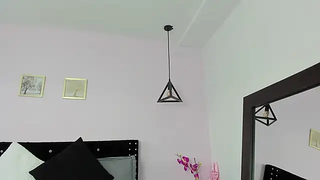 CeliWoods online show from 03.20.25