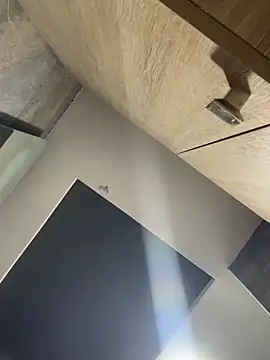 CeliWoods online show from 12.20.25