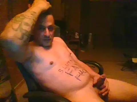 Snapshot of hardcok4u2abuse40 chatting on 02.04.25 hardcok4u2abuse40 online show from 02.04.25