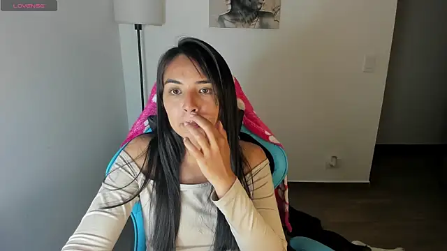 Miss Nicole online show from 05.27.26