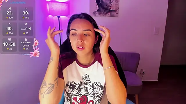 Miss Nicole online show from 05.30.26