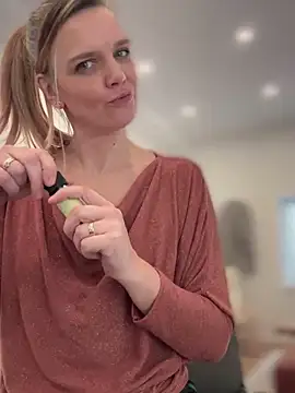 Suesse Schnitte online show from 01.31.25