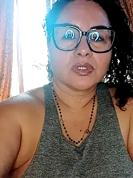 hazel milf online show from 01.07.25
