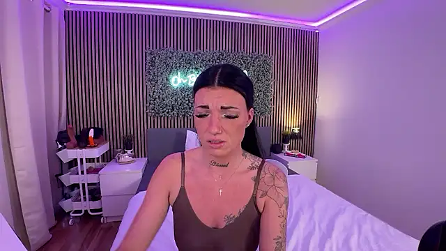 LizaRoxx online show from 01.05.26