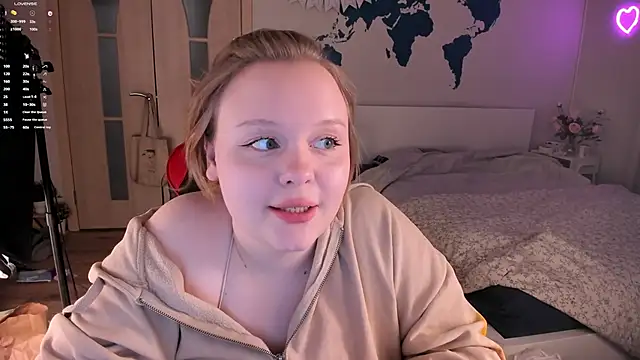 LisaLaas online show from 12.14.24