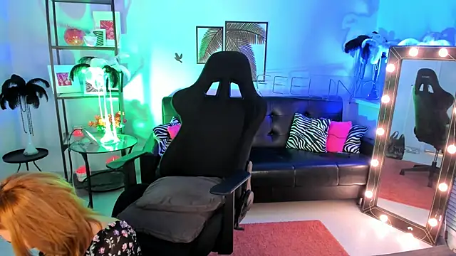 MistyBarnes online show from 12.04.24