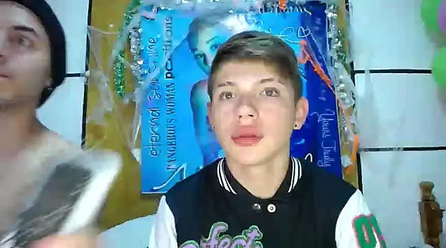 twinks big cock milkers online show from 12.11.24