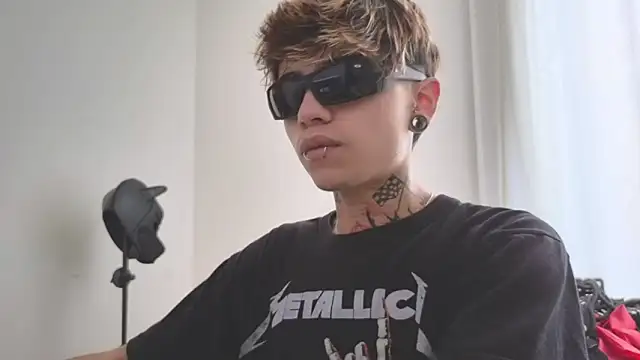 AcidMilo online show from 03.03.25