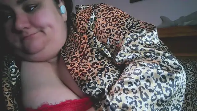 nicholle online show from 02.21.25