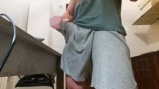 Snapshot of asa92921 chatting on 12.15.25 asa92921 online show from 12.15.25