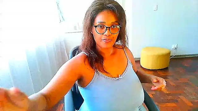 Snapshot of Charlie-Crawford chatting on 01.20.25 Charlie-Crawford online show from 01.20.25