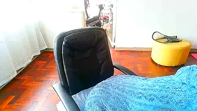 Snapshot of Charlie-Crawford chatting on 02.20.25 Charlie-Crawford online show from 02.20.25