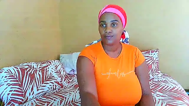 Snapshot of Charlie-Crawford chatting on 03.17.25 Charlie-Crawford online show from 03.17.25