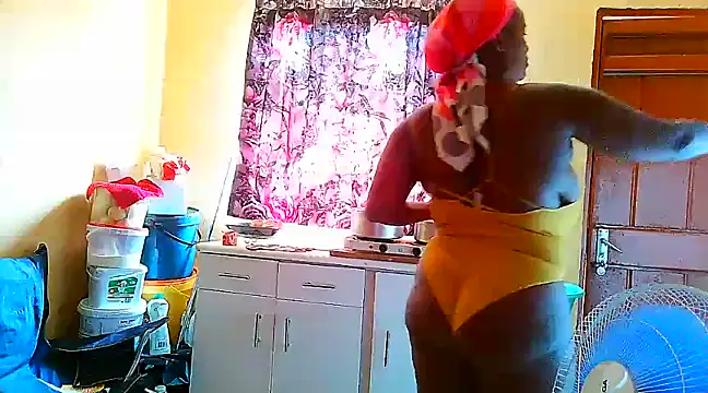 Snapshot of Charlie-Crawford chatting on 03.18.25 Charlie-Crawford online show from 03.18.25