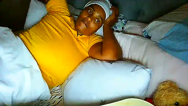 Snapshot of Charlie-Crawford chatting on 03.22.25 Charlie-Crawford online show from 03.22.25