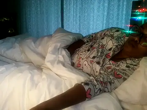 Snapshot of Charlie-Crawford chatting on 10.01.25 Charlie-Crawford online show from 10.01.25