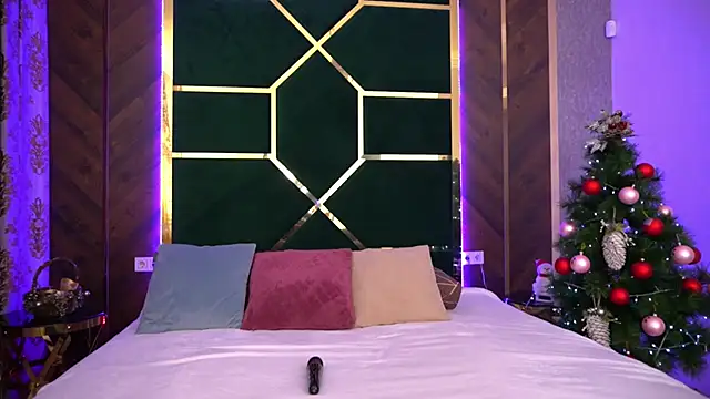 LittleeCutee online show from 01.18.25