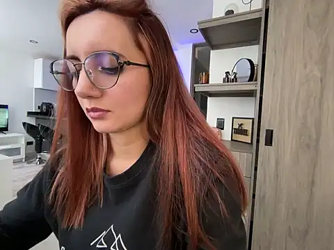 Anny Moore09 online show from 01.29.25