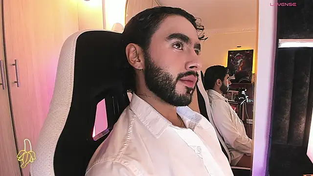 ItsMeEros online show from 07.10.26