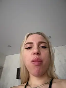 pinkstar  online show from 11.21.25