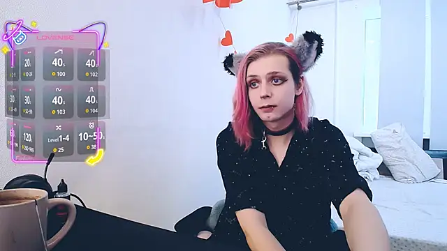 Littlepinkcat online show from 03.02.26