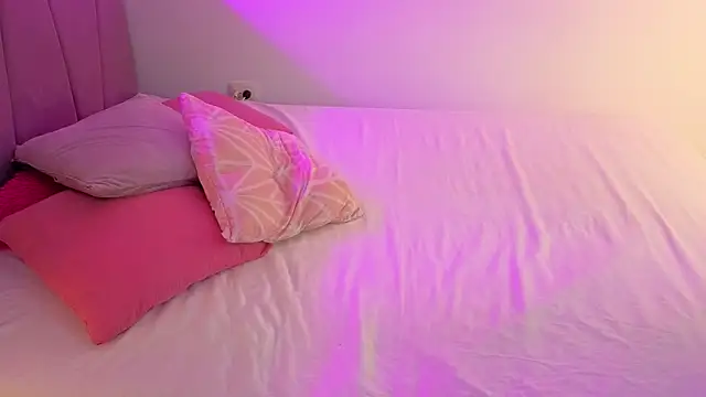 Snapshot of PIA_STONE chatting on 02.02.26 PIA STONE online show from 02.02.26