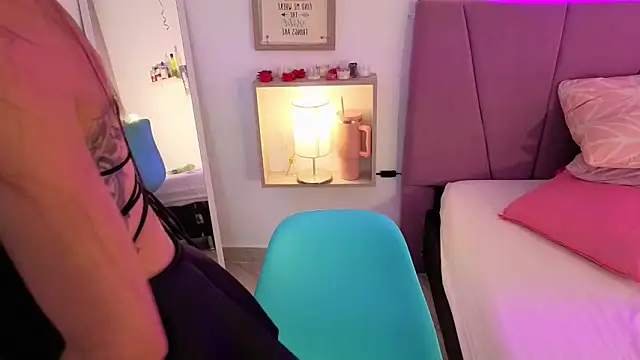 Snapshot of PIA_STONE chatting on 02.03.26 PIA STONE online show from 02.03.26