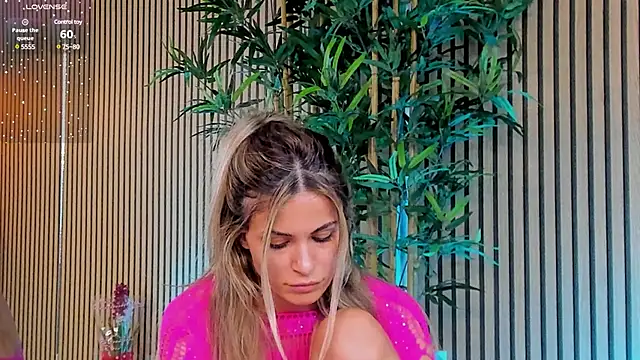 Avril Cyrus online show from 03.06.25