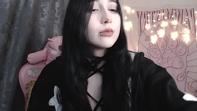 Holy420lolii online show from 12.24.24