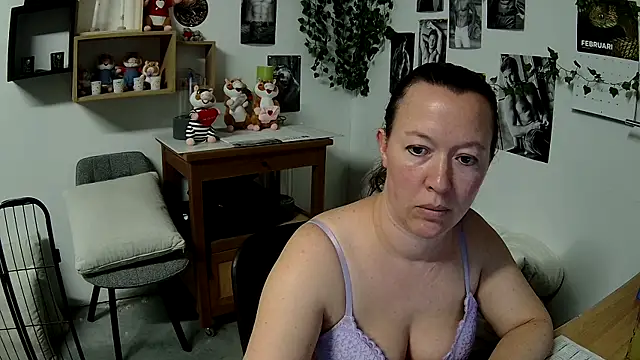 AnyaKreyxh online show from 02.22.26