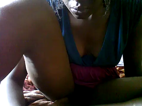 Snapshot of swit-love chatting on 09.19.25 swit-love online show from 09.19.25