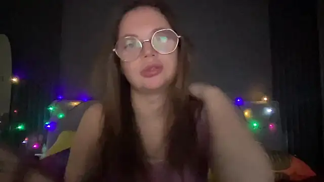 lovebellagrey online show from 12.21.24