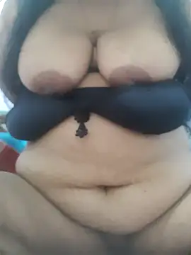 Snapshot of chubby_wife chatting on 06.23.26 chubby wife online show from 06.23.26