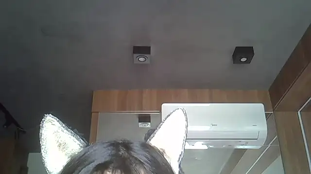 Skinny-Kitten online show from 02.01.26