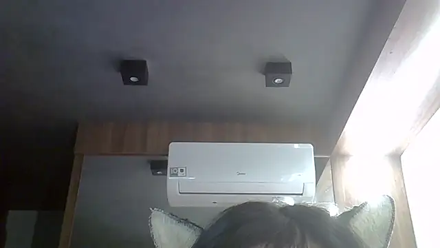 Skinny-Kitten online show from 04.21.26