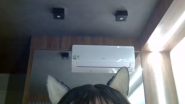 Skinny-Kitten online show from 05.18.26