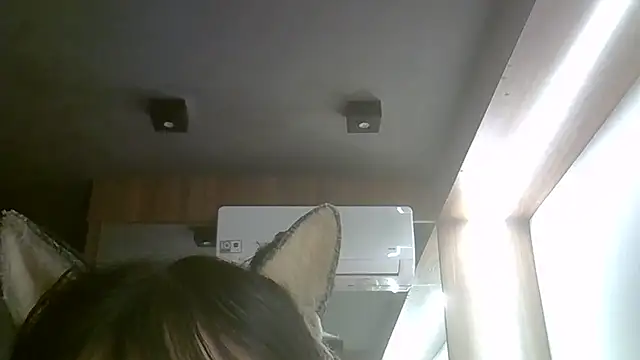 Skinny-Kitten online show from 05.18.26