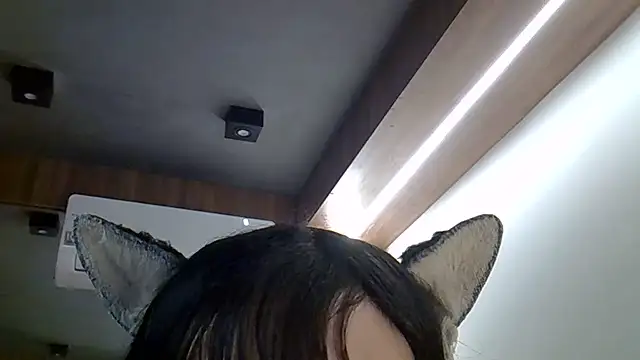 Skinny-Kitten online show from 05.29.26