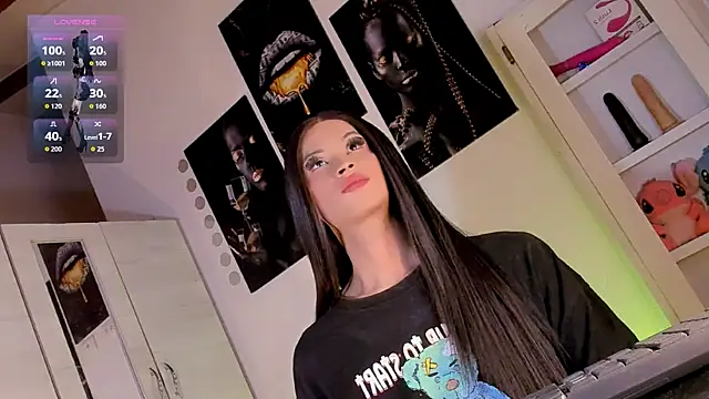 Snapshot of alexia_corleoni chatting on 04.17.26 alexia corleoni online show from 04.17.26
