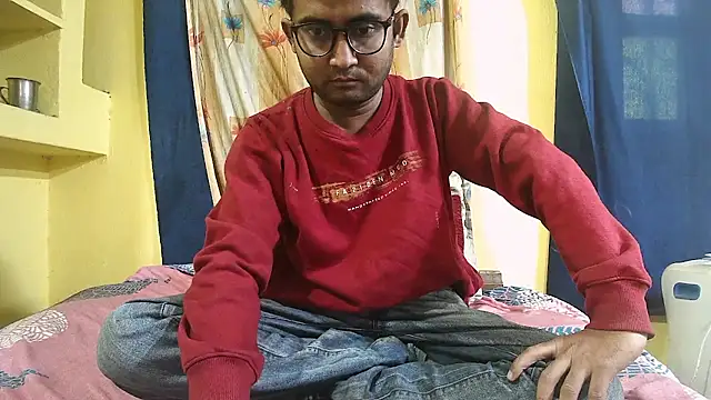 Snapshot of Cute_boy2000 chatting on 01.17.25 Cute boy2000 online show from 01.17.25