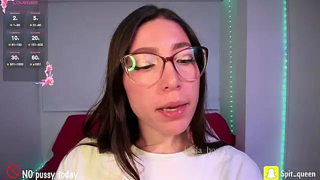 Spit queen online show from 11.15.25