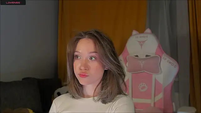 Snapshot of Amelia_Lein chatting on 03.20.25 Amelia Lein online show from 03.20.25