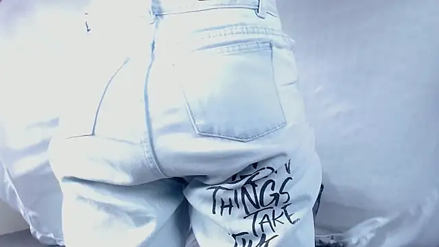 Snapshot of EmmaWilliamss chatting on 01.17.26 EmmaWilliamss online show from 01.17.26