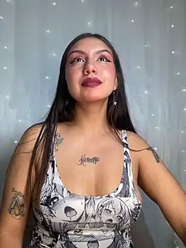 Cinnamon Meow online show from 11.18.25